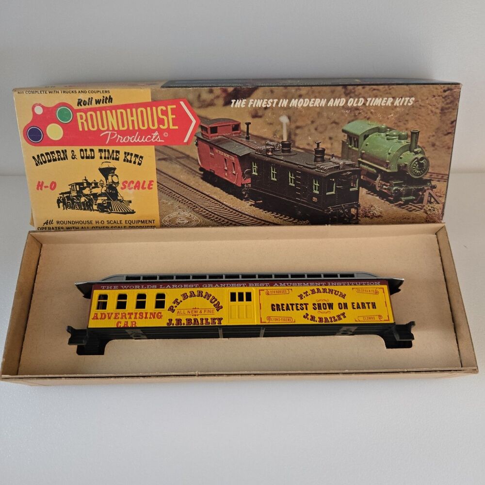 VTG Roundhouse HO 50' Barnum & Bailey Circus Advertising Car kit #5036 Railroad
